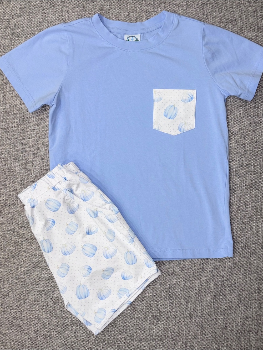 Southern Taters size 7 pastel pumpkin shorts set EUC